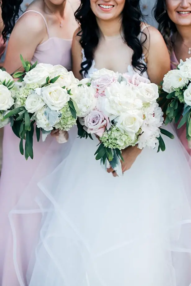 PInk and white Country Club Wedding with white and blush wedding bouquets - Bluespark Photography