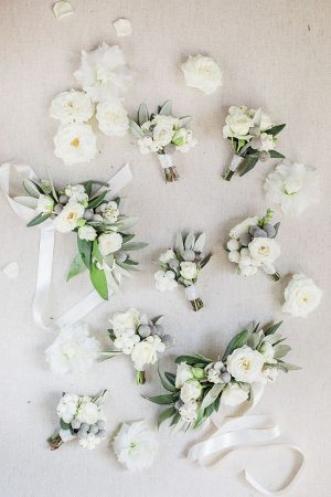 Simple white and green wedding boutonnieres- Purewhite Photography
