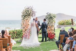 Cabo Destination Wedding ceremony by the water - Photography: JBJ Pictures