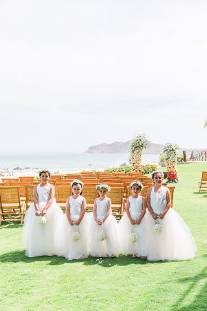 Sweet matching flower girls with flower crowns - Photography: JBJ Pictures