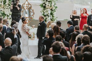 White and Gold Opulent Wedding ceremony - Photo: Dmitry Shumanev Production