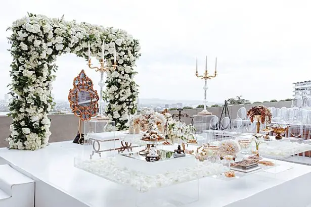 Persian wedding ceremony display on rooftop - Photo: Dmitry Shumanev Production