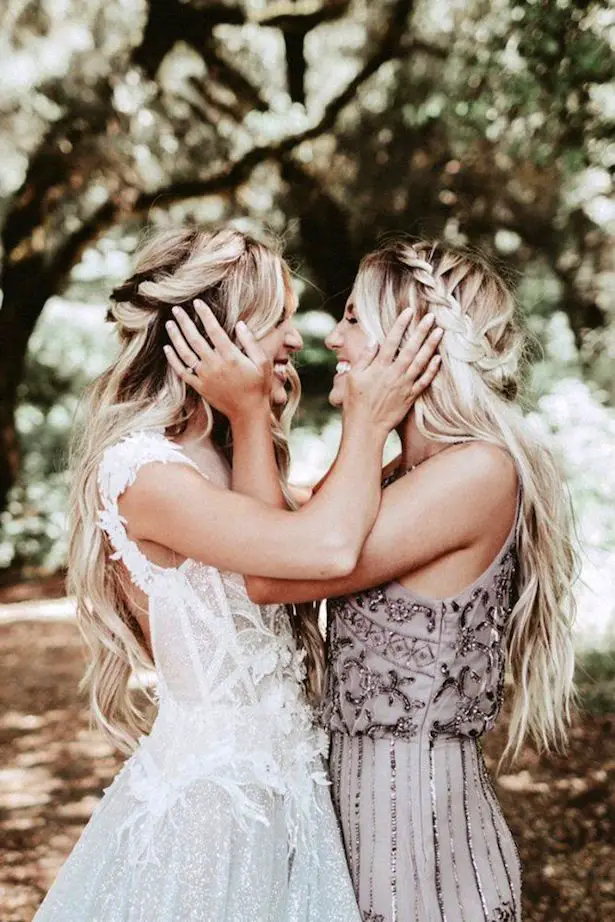 Fun Bridesmaid Photo Ideas - Photo: Ty French Photo