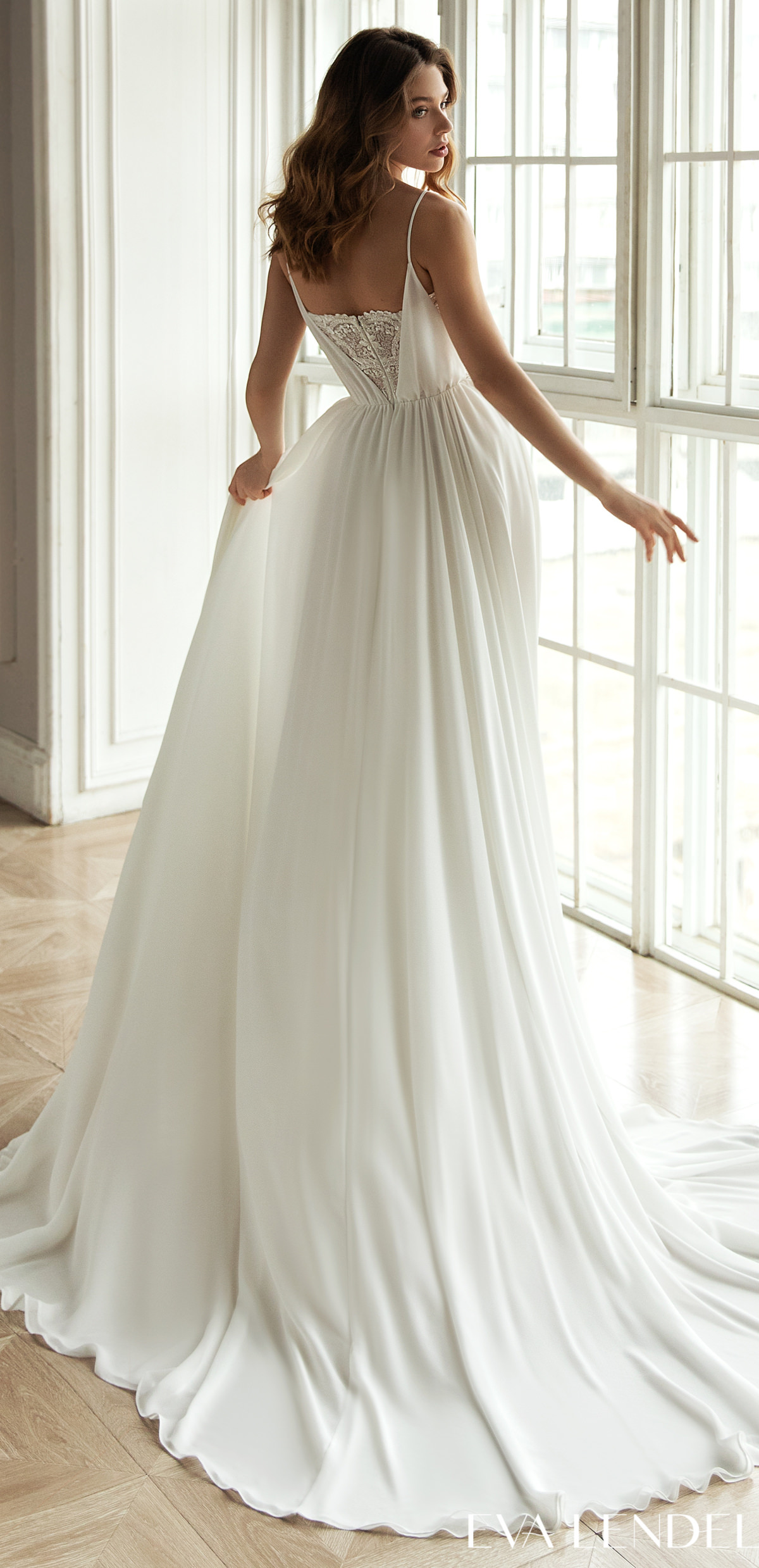 Eva Lendel Wedding Dresses 2021- Less is More Collection -Enni