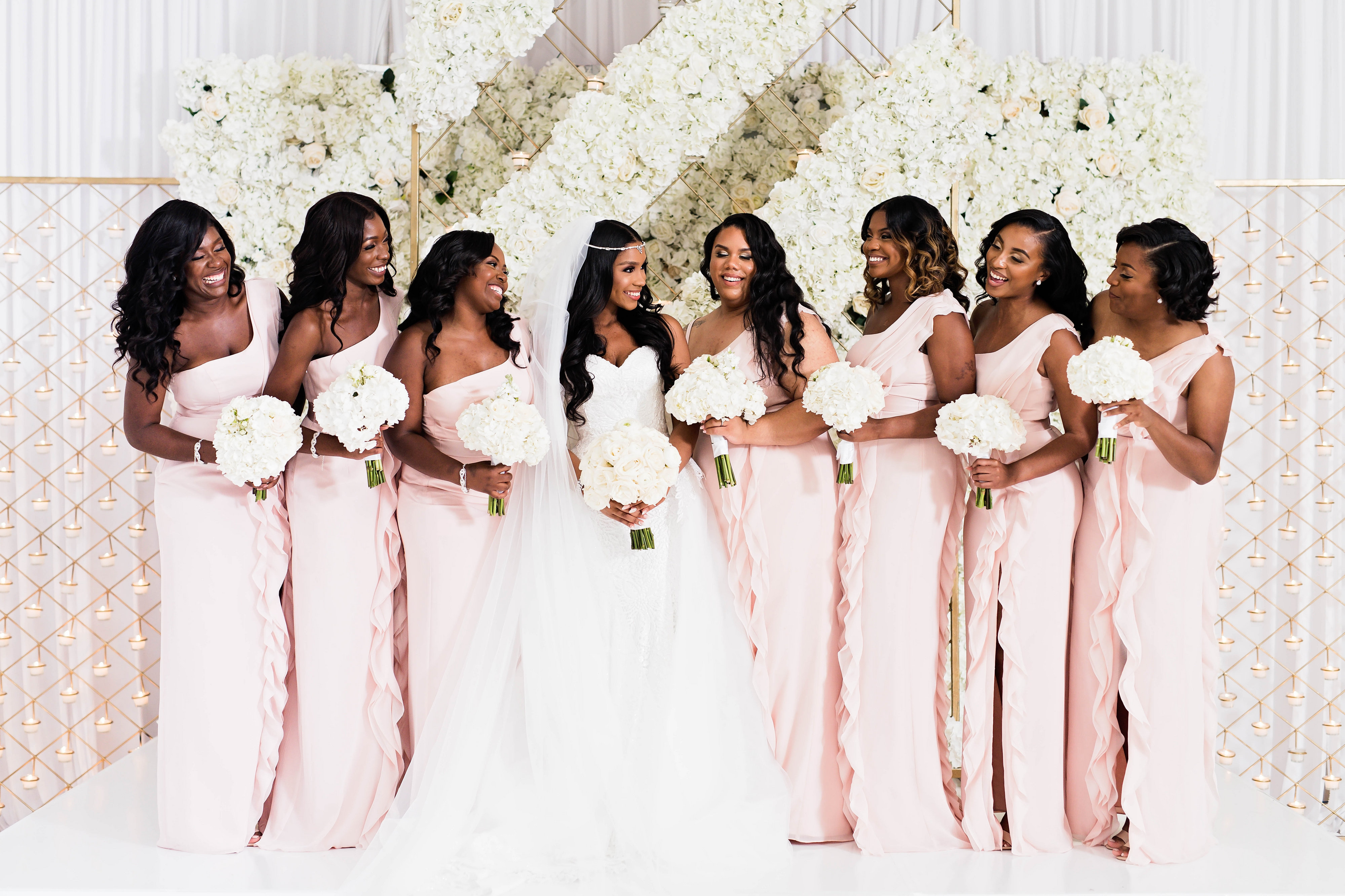 Light pink long bridesmaid dresses - Photography: Pharris Photos