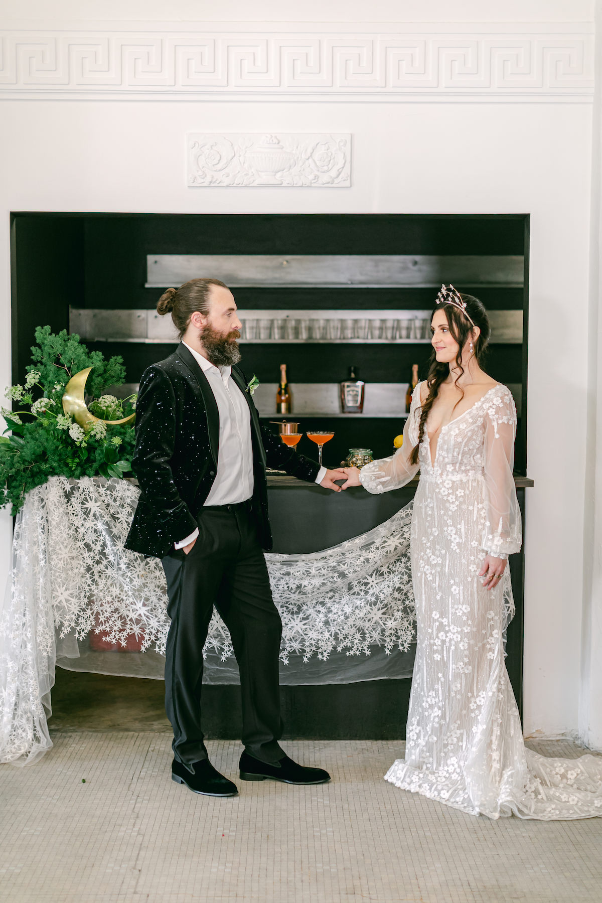 Wedding bar decor ideas - Lily Tapia Photography
