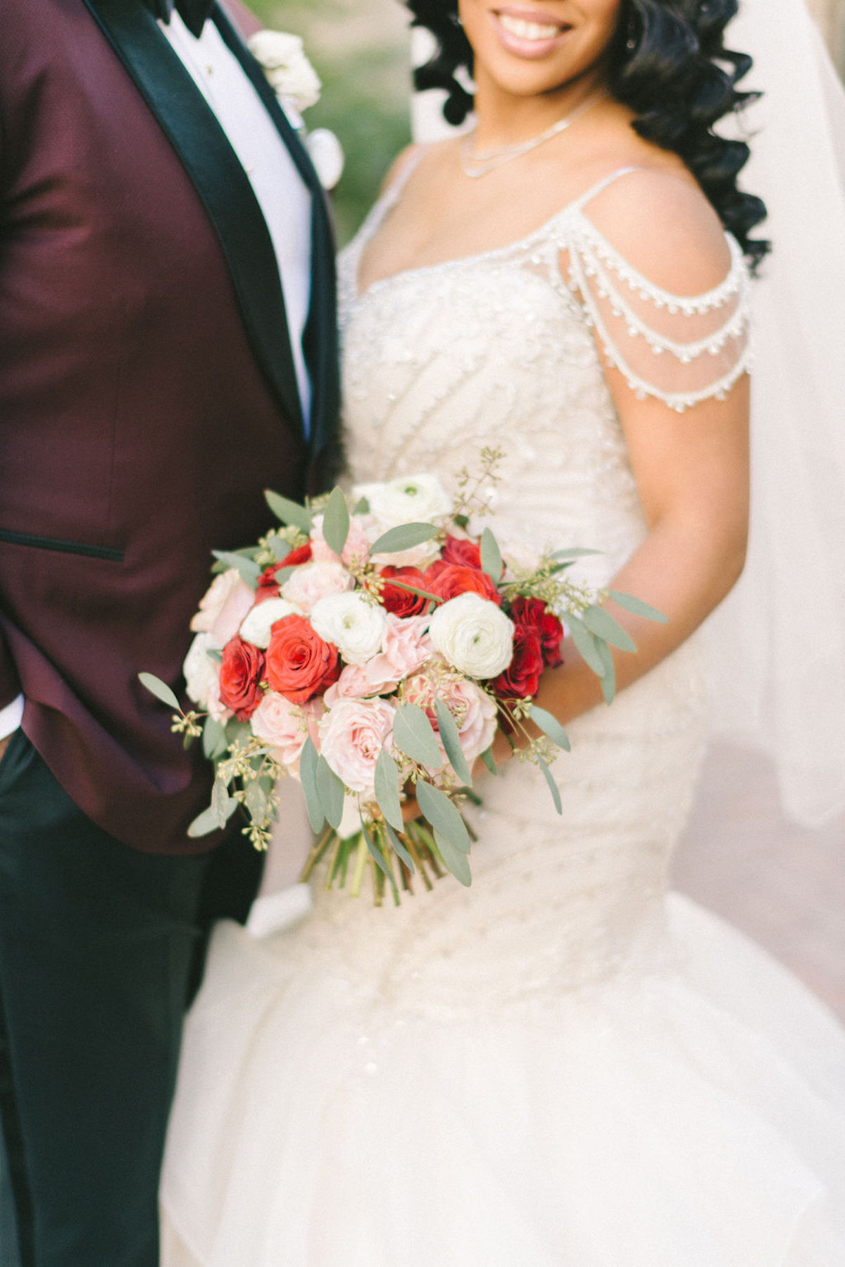 Classic wedding bouquet with red flowers - Elizabeth Fogarty Photography
