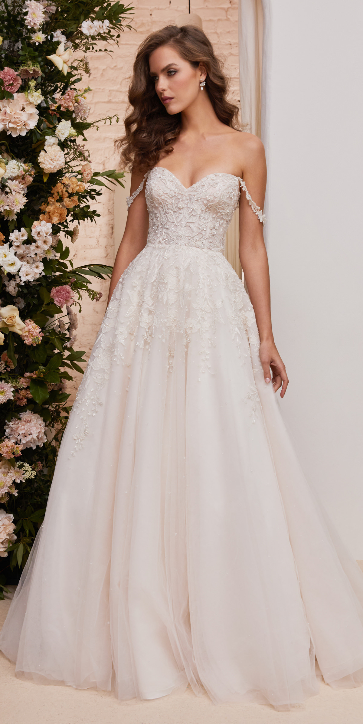 Wedding dress trends 2021 - Corset - Enaura Bridal-ES1005