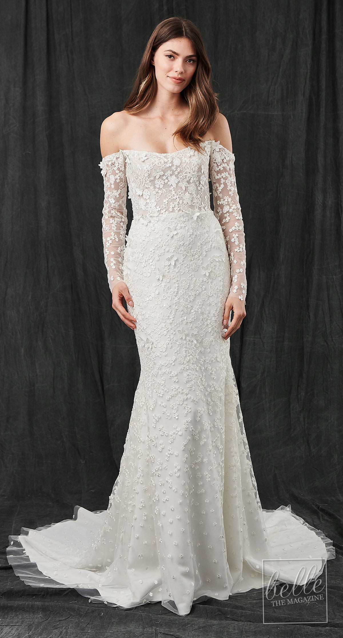 Wedding dress trends 2021 - Minimalist gown - KELLY FAETANINI - Redux Ava