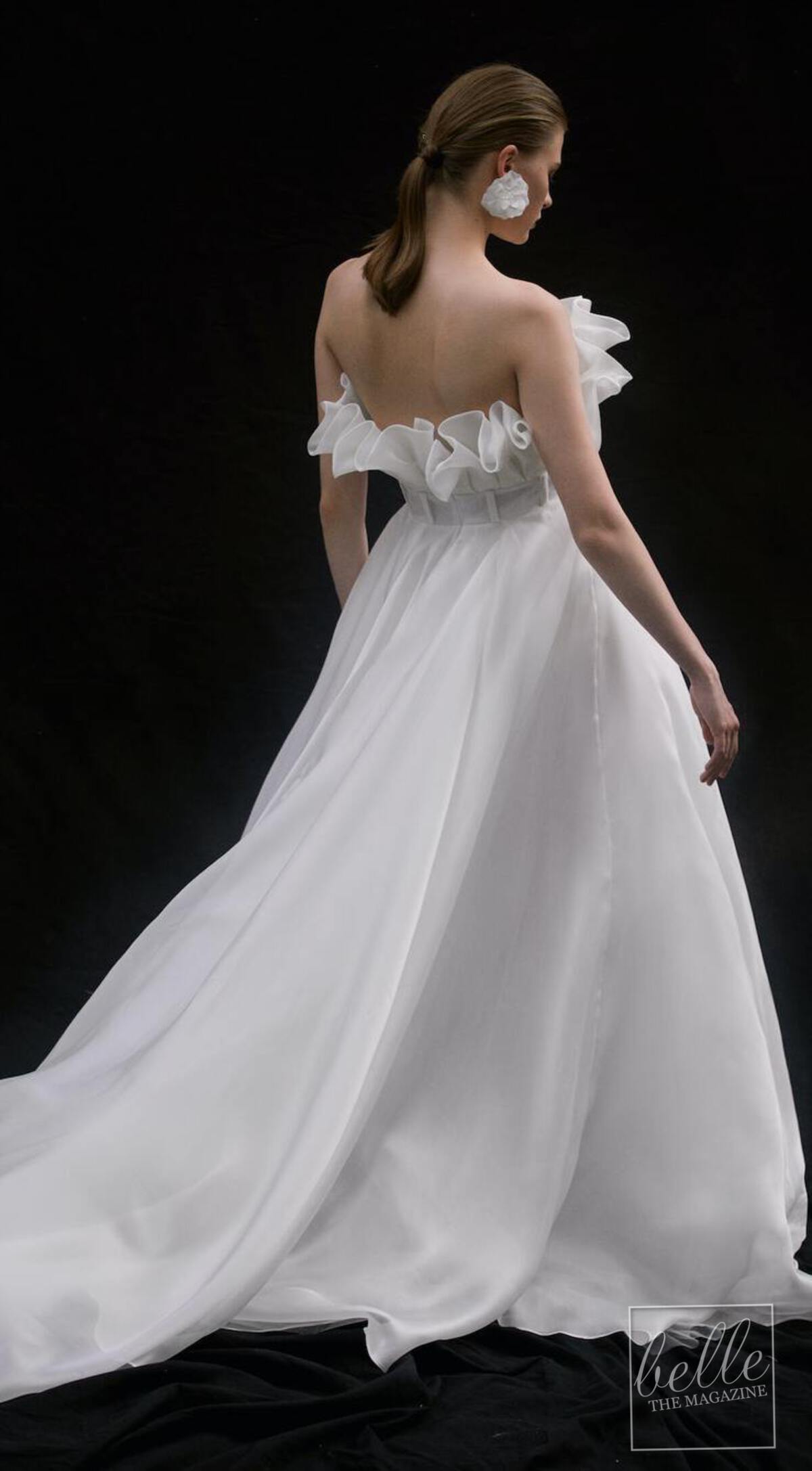 Wedding dress trends 2021 - Ruffles - FRANCESCA MIRANDA Siena