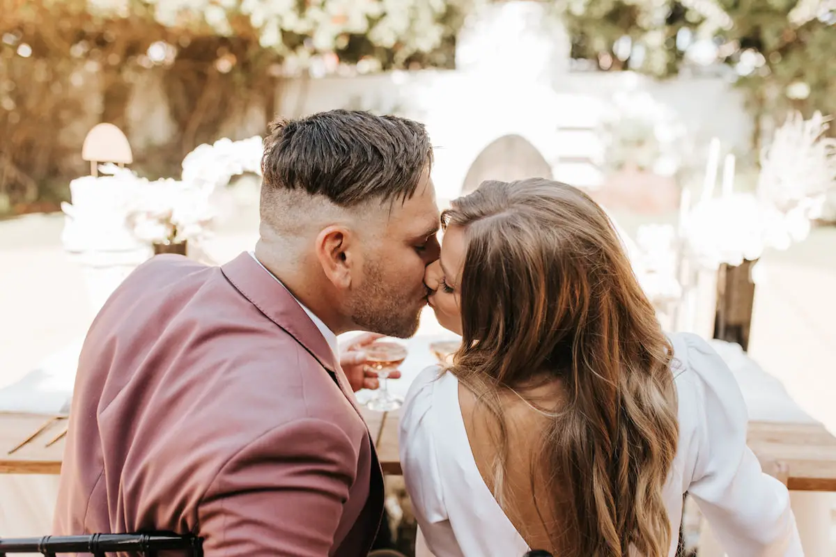 Romantic kiss wedding photo - Sydney Bliss Photography