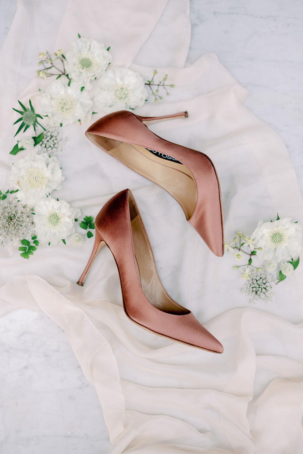 Blush wedding shoes - Linda Nari Photography