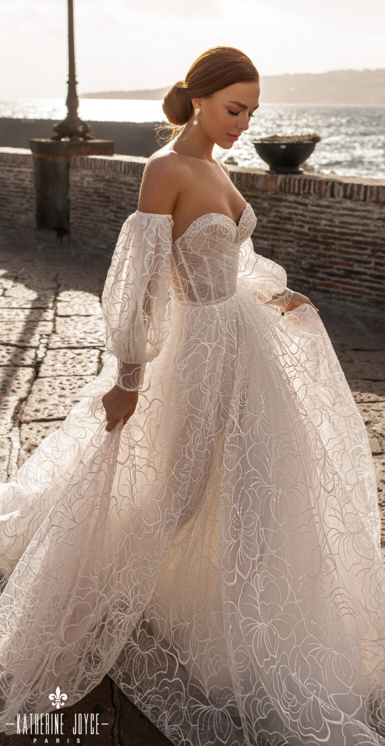 Vintage Wedding Dresses: Bridal Fashion Trends 2022