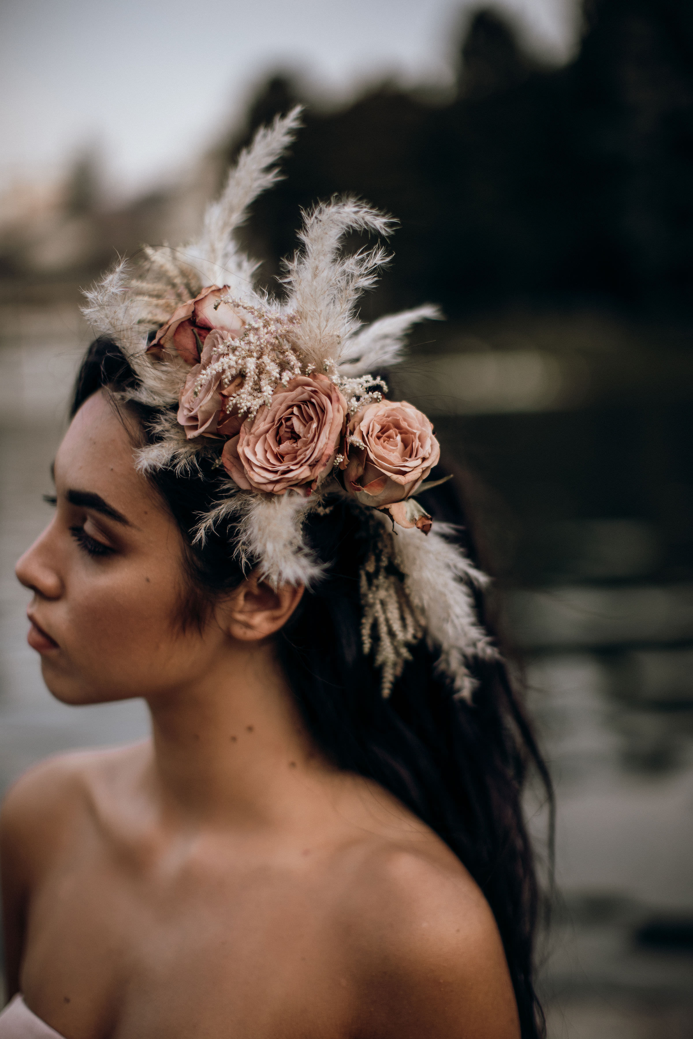 Bridal Floral Headpiece - Photo: Giada Joey Cazzola