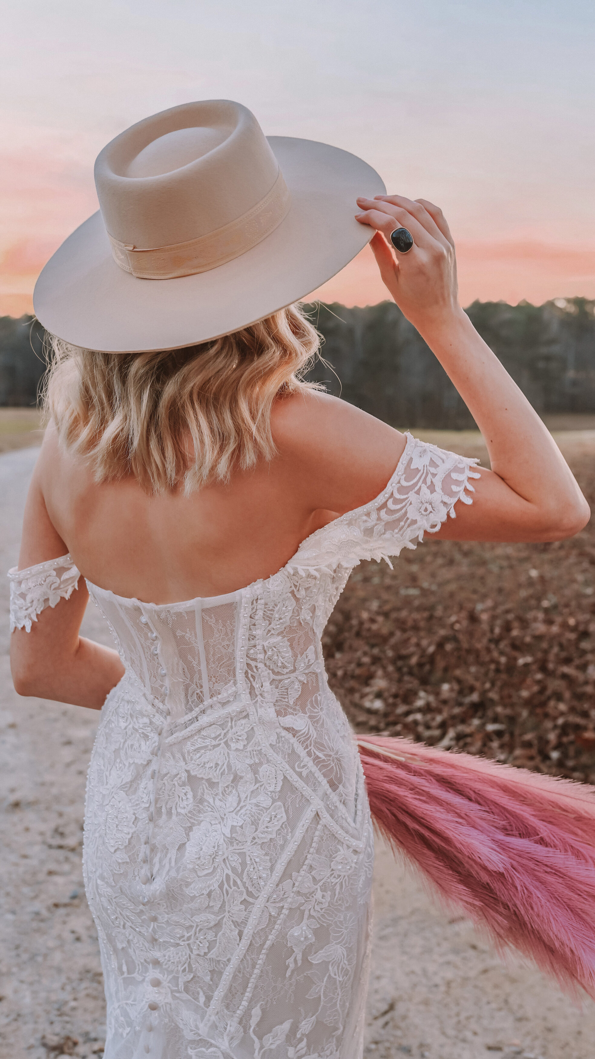 Essense of Australia Wedding Dress 2021 - D3308.3