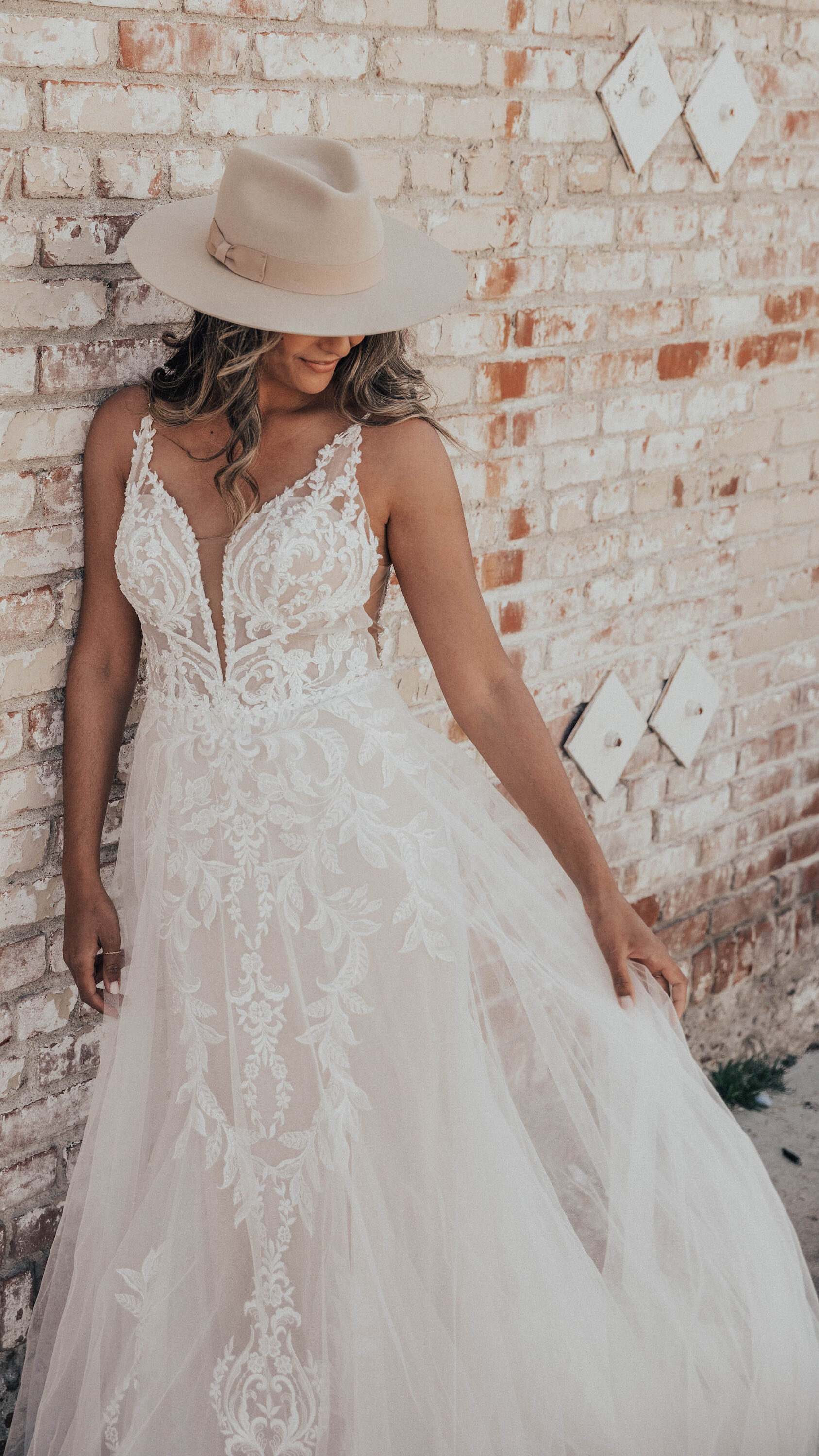Essense of Australia Wedding Dress 2021 - D3324