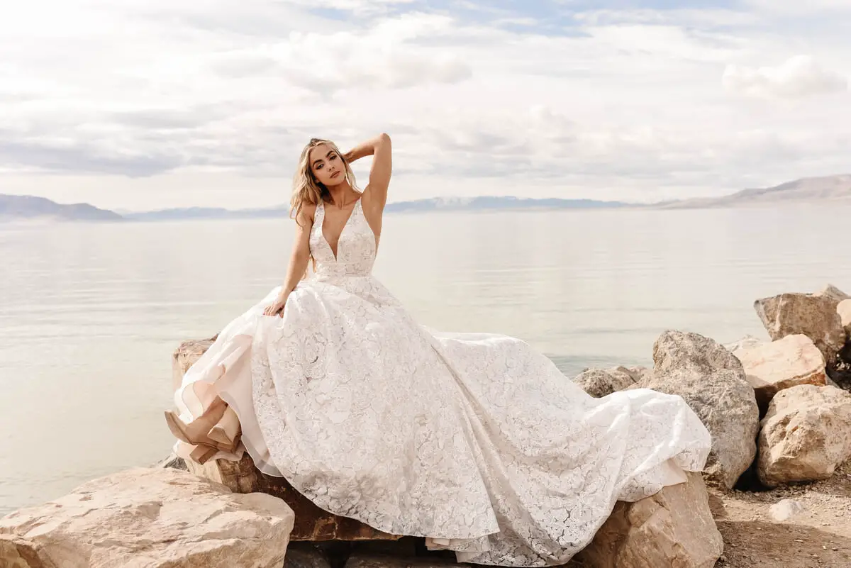 Martina Liana Wedding Dress Collection 1373