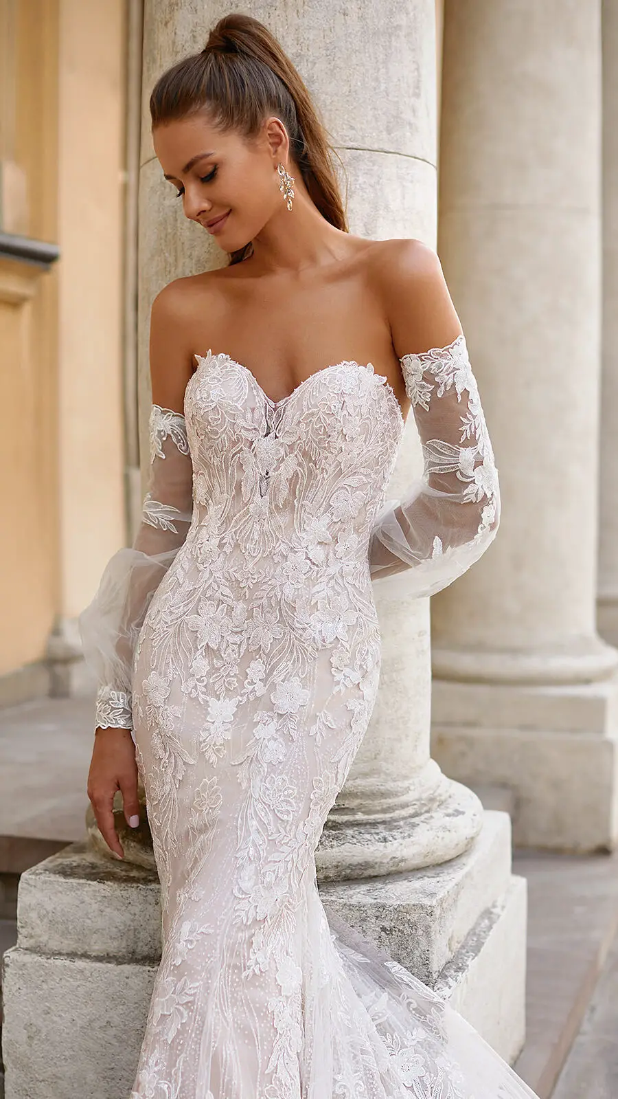 Designer Wedding Dresses by Moonlight Couture 2022 Bridal Collection - H1490