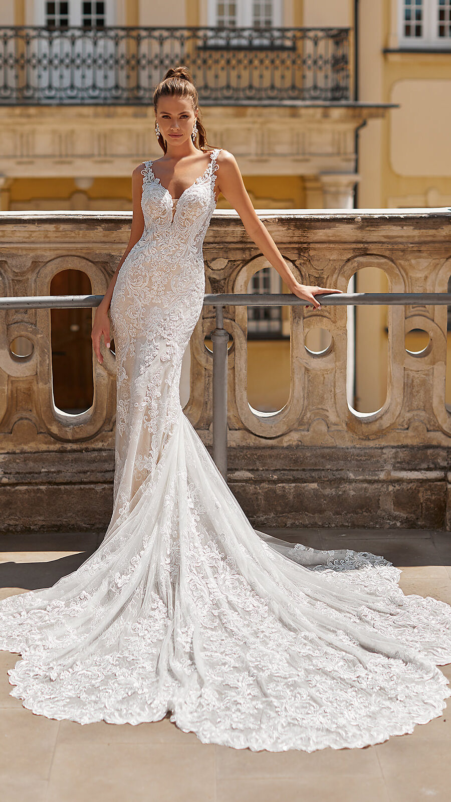 Designer Wedding Dresses by Moonlight Couture 2022 Bridal Collection - H1491