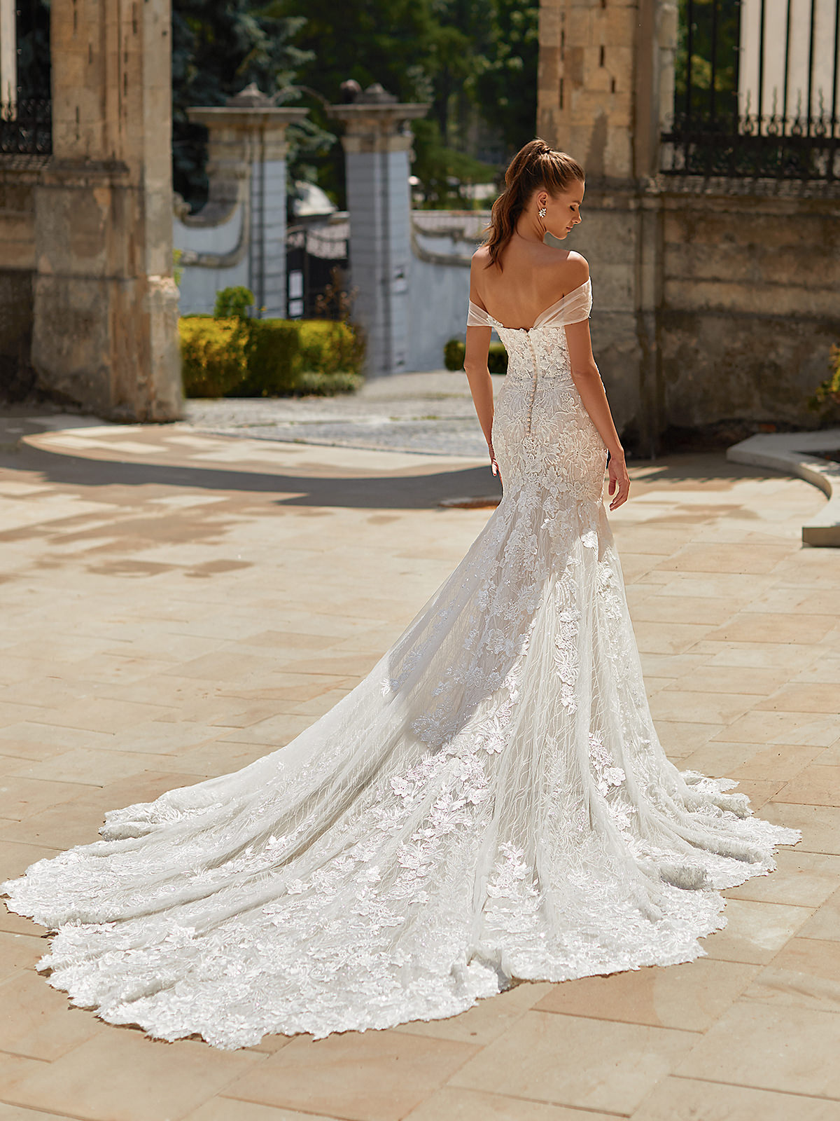 Val Stefani Wedding Dress 2022 - D8282