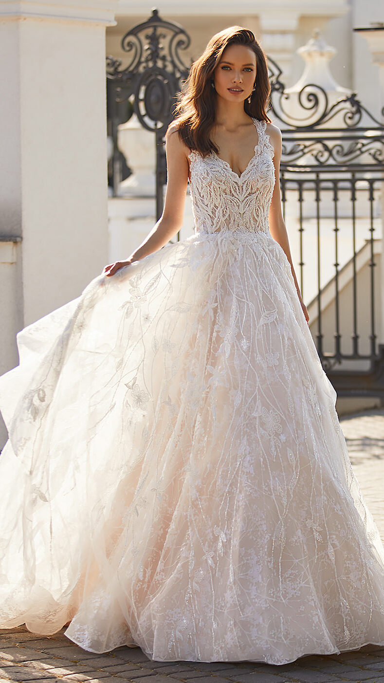 Val Stefani Wedding Dress 2022 - D8287
