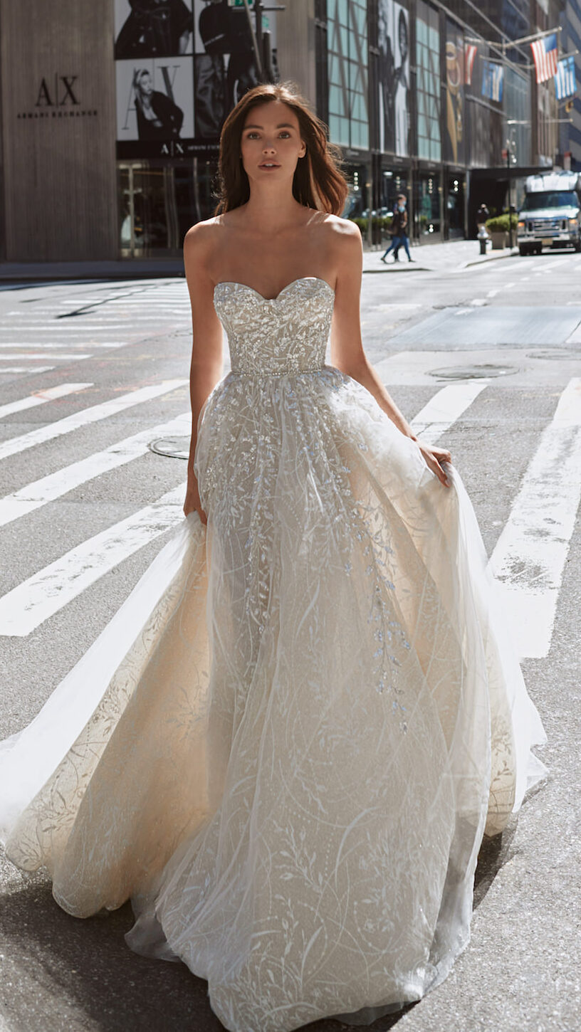 WONÁ Concept Wedding Dresses 2022 - Dara