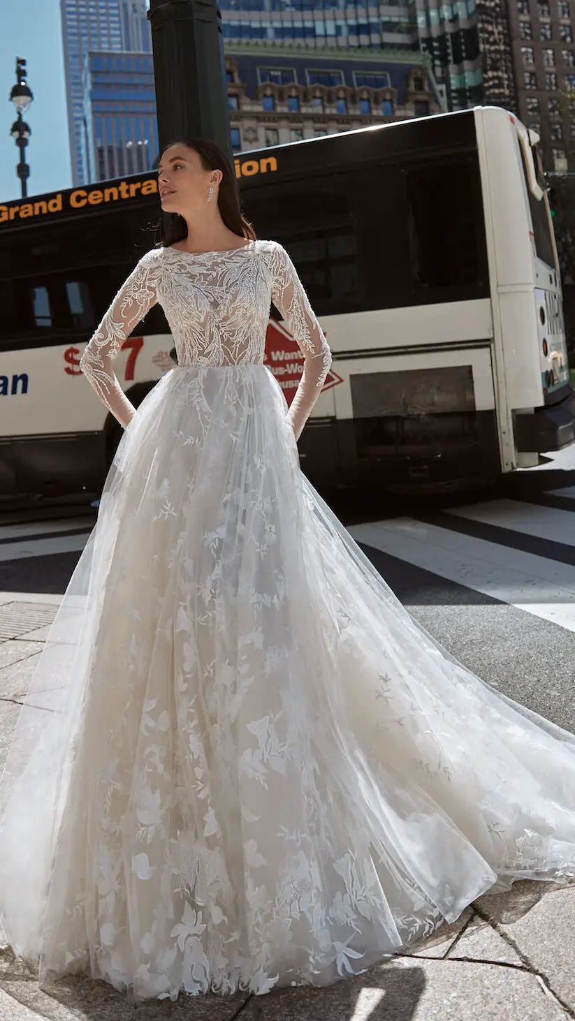 WONÁ Concept Wedding Dresses 2022 - Emry