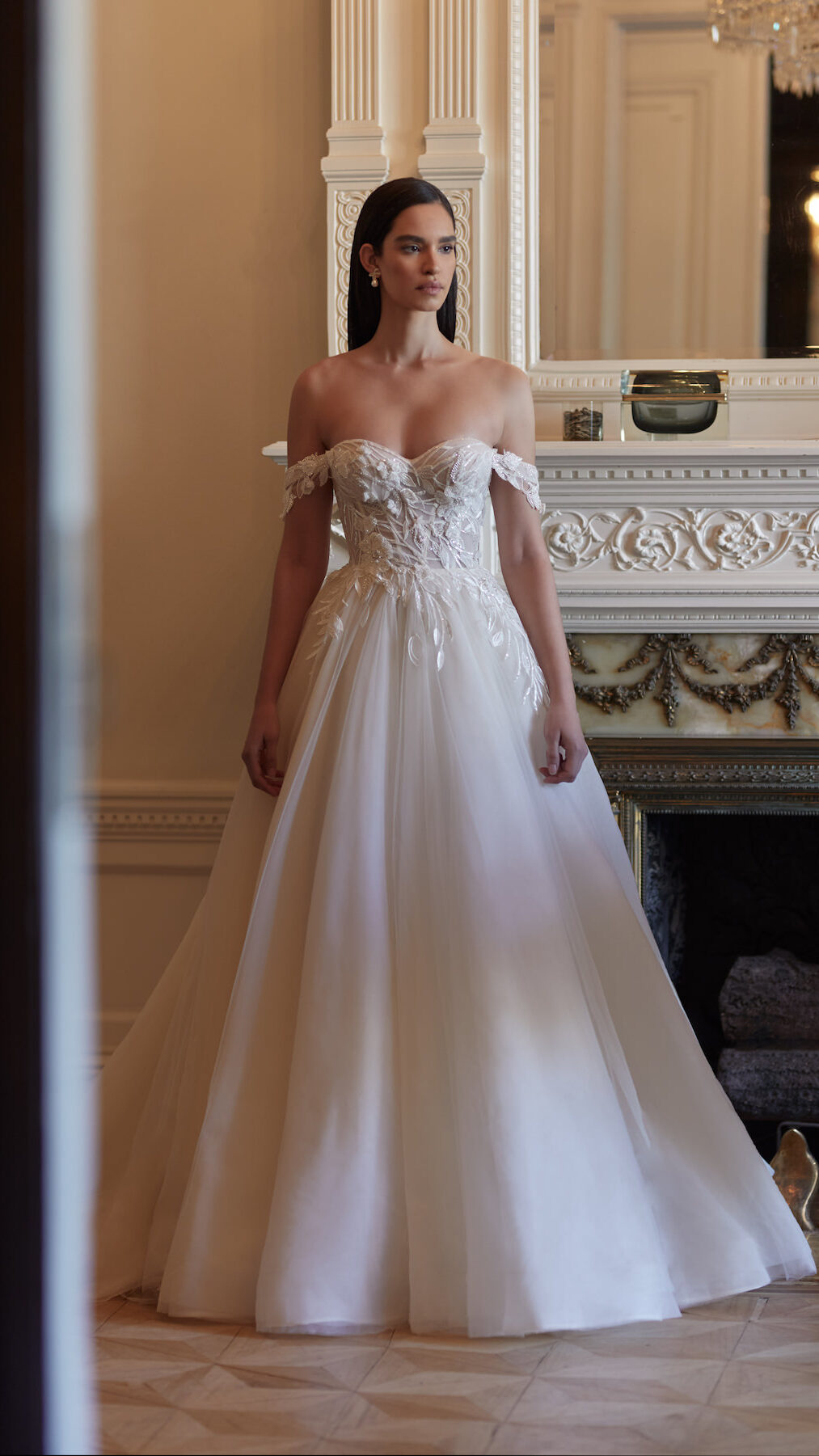 WONÁ Concept Wedding Dresses 2022 - Vikki