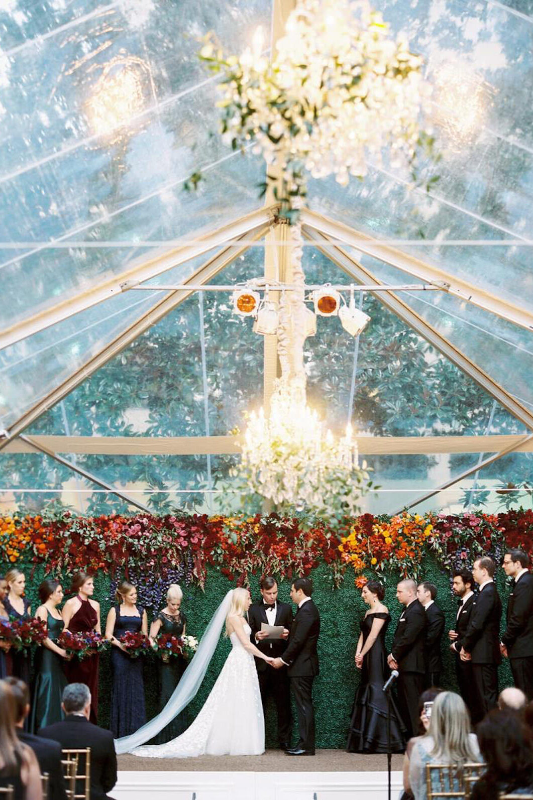 Emerald Green wedding decor - fall wedding colors - Photography: Abby Jiu Photography