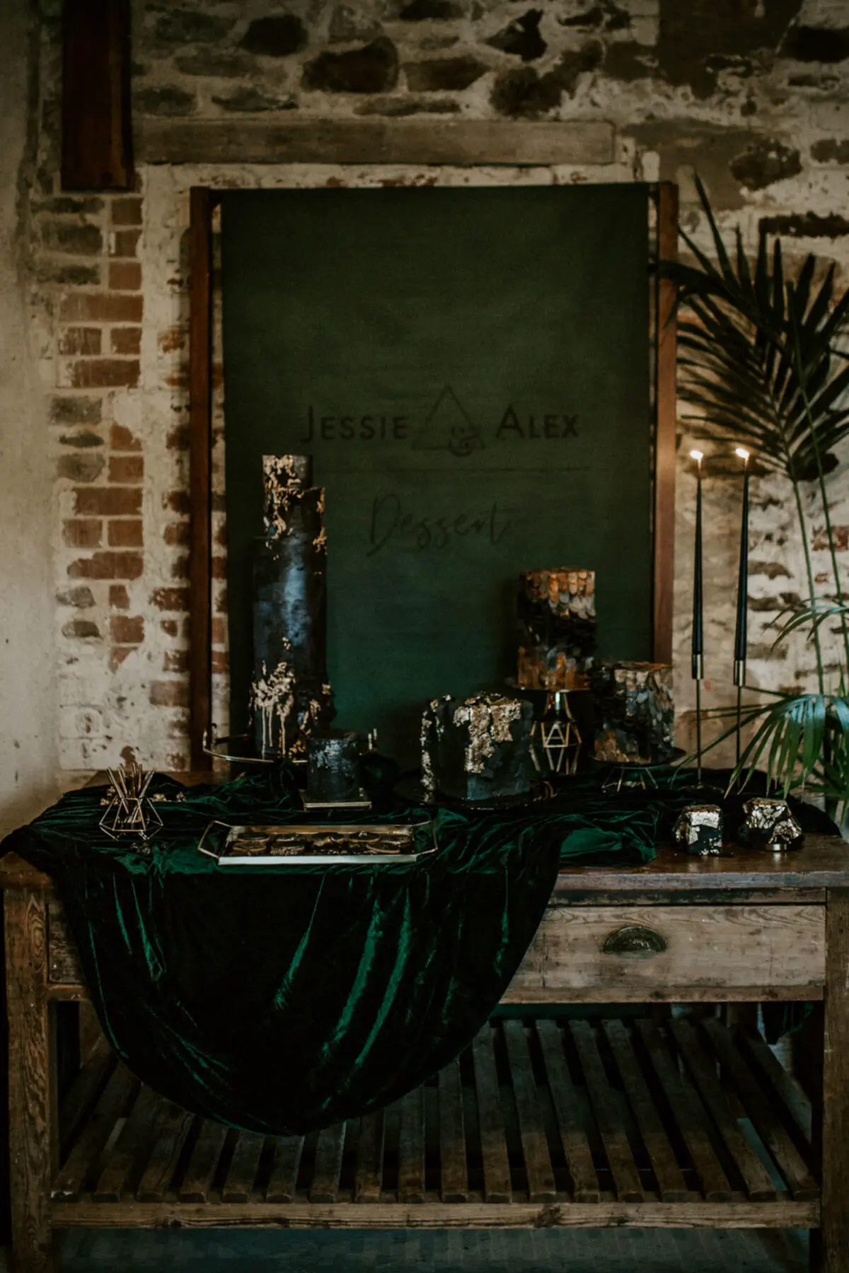 Forest Green Wedding Decor - fall wedding colors - Daze of Glory Photography