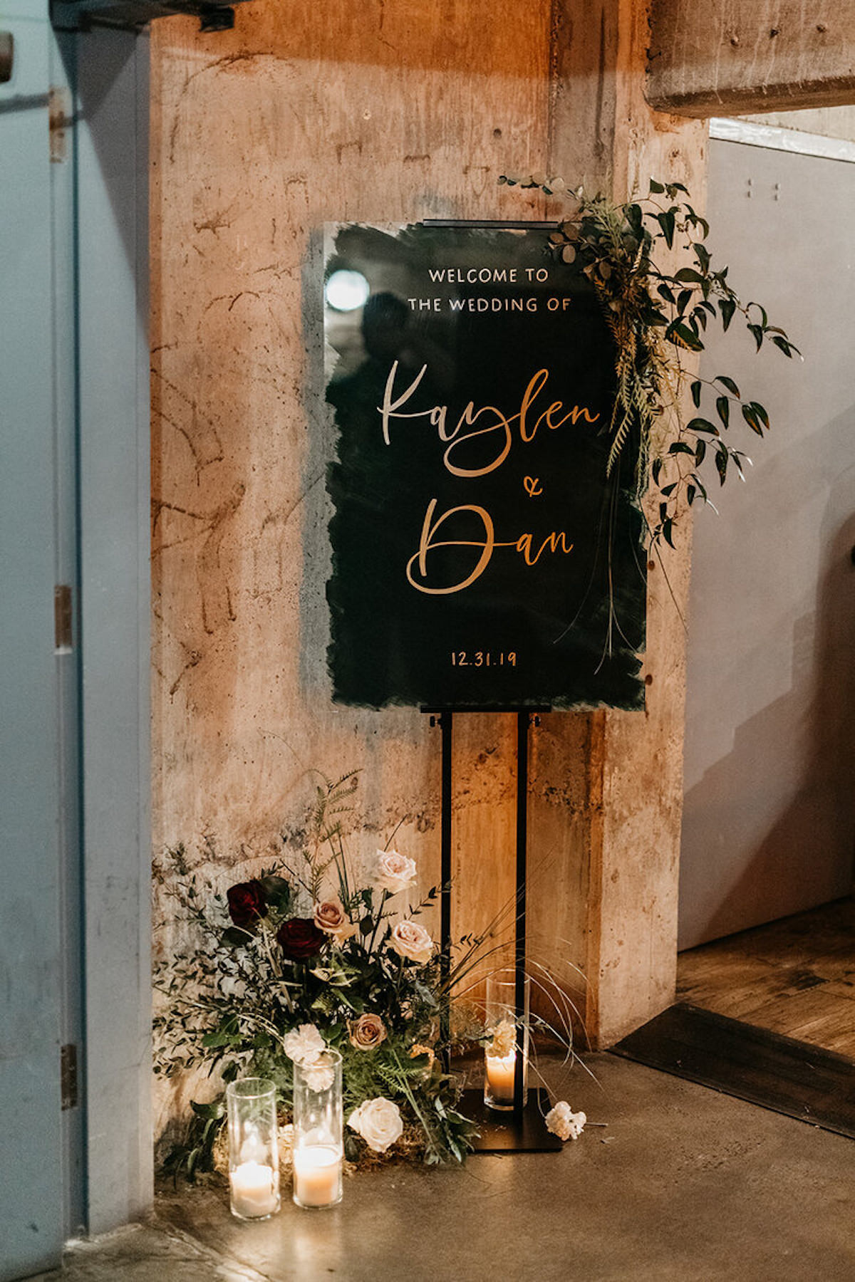 Forest Green Wedding Sign - fall wedding colors - Photography: Luke & Mallory