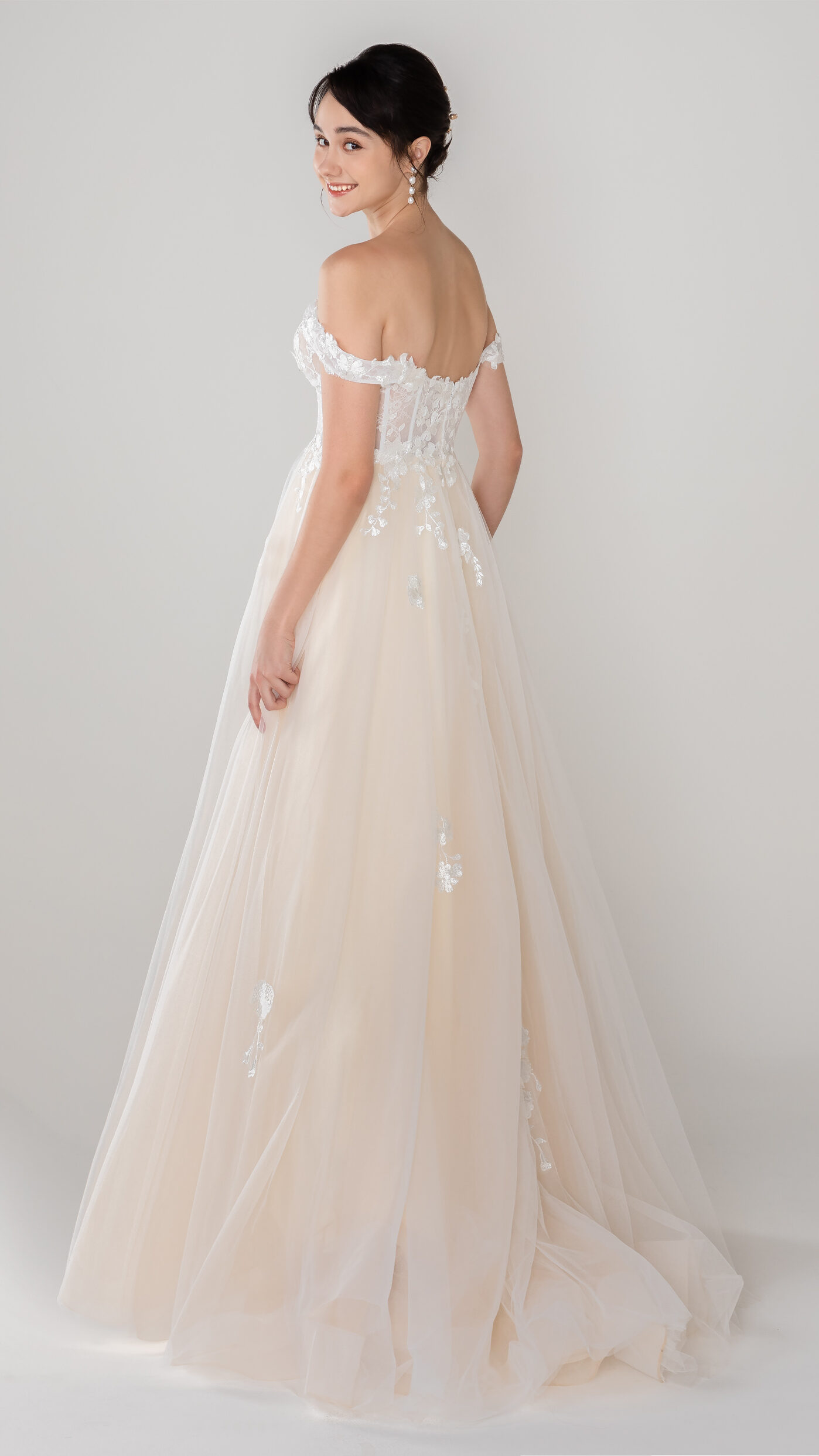 Romantic Wedding Dresses by Cocomelody - CW2536 | ANIKA