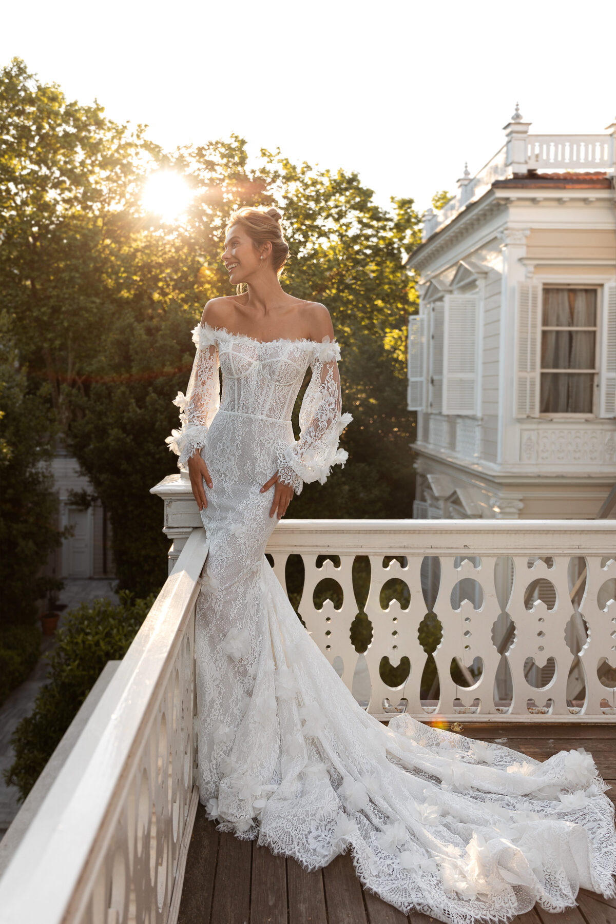 Daria Karlozi Wedding Dresses 2022 - Style: Sarastar