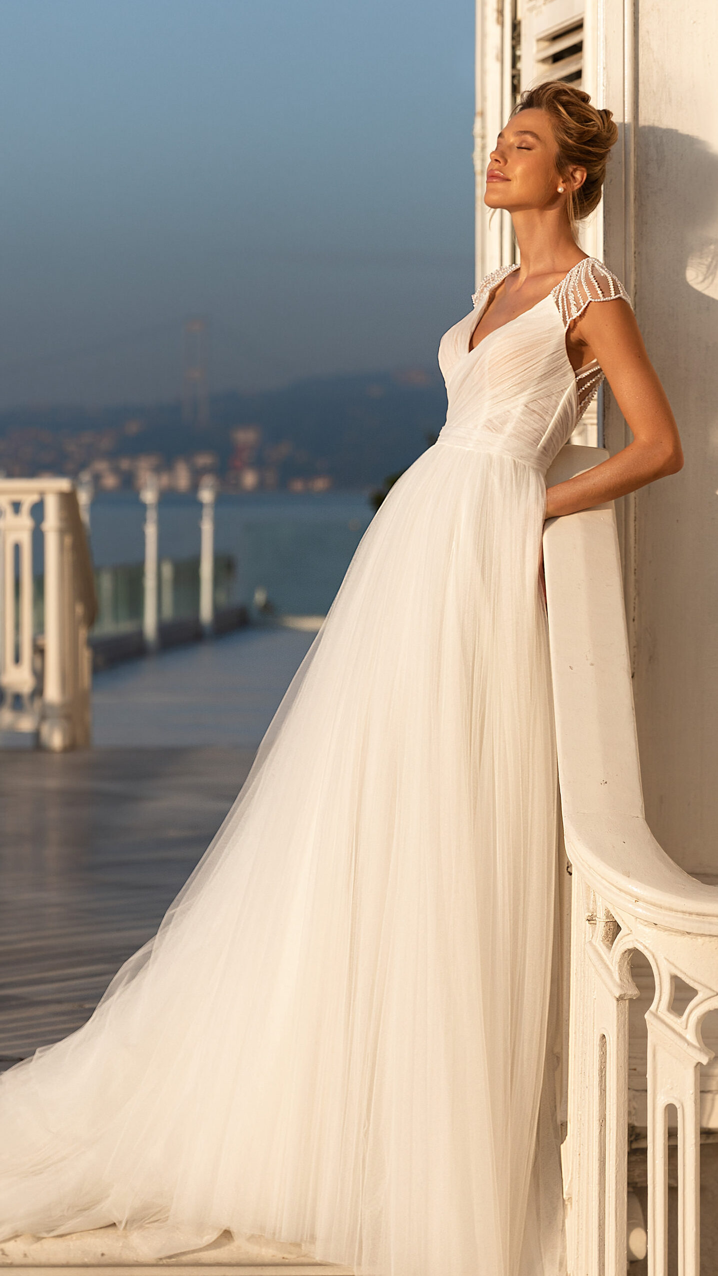 Daria Karlozi Wedding Dresses 2022 - Style: Concordia