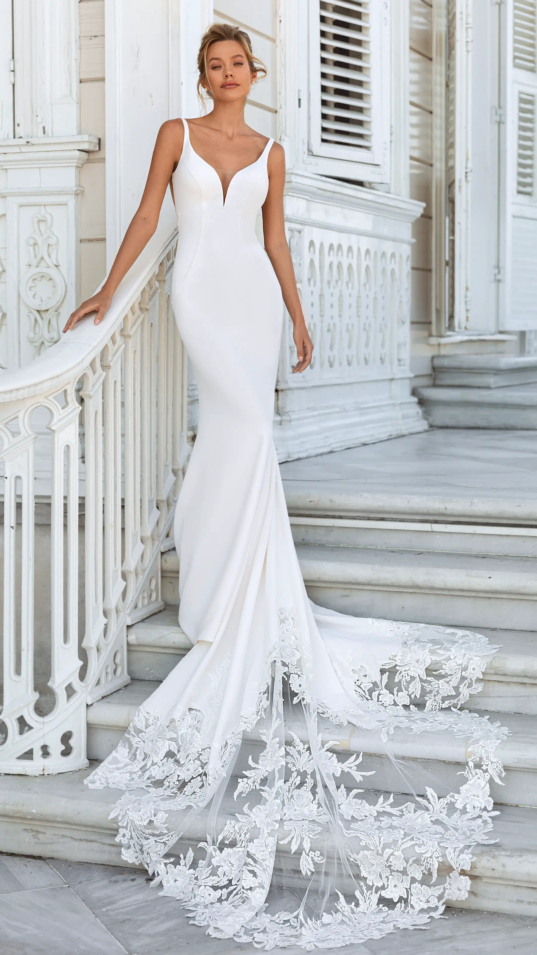 Daria Karlozi Wedding Dresses 2022 - Style: Parsifal