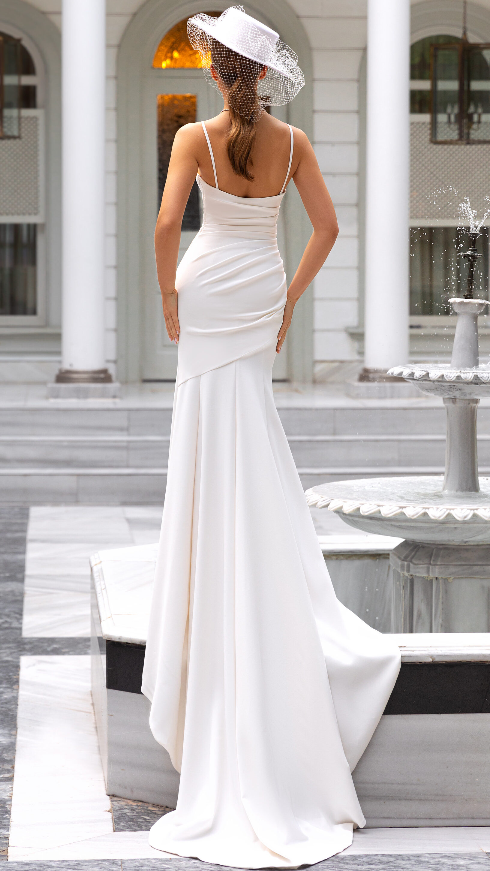 Daria Karlozi Wedding Dresses 2022 - Style: Sahana