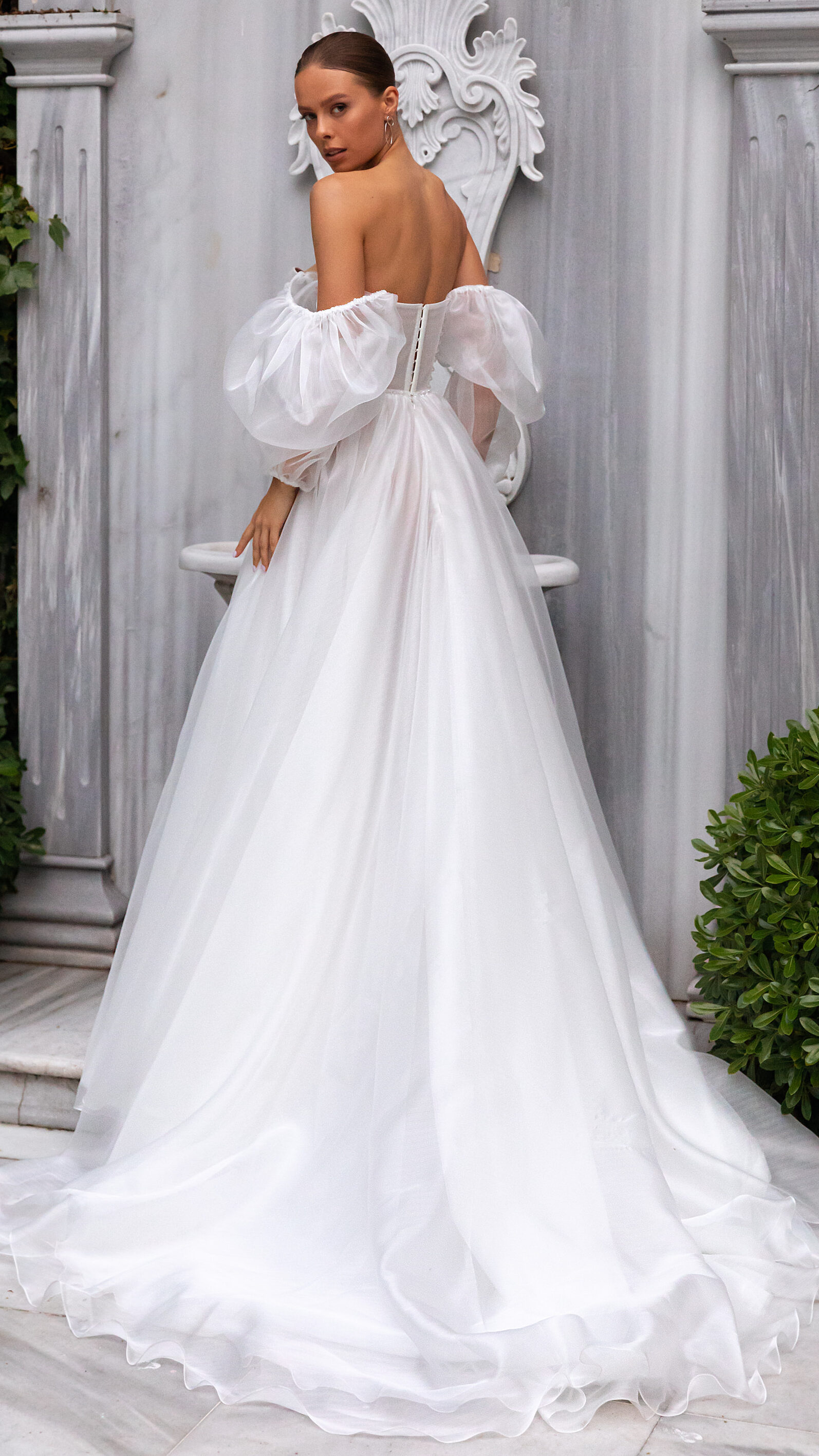 Daria Karlozi Wedding Dresses 2022 - Style: Tatiana
