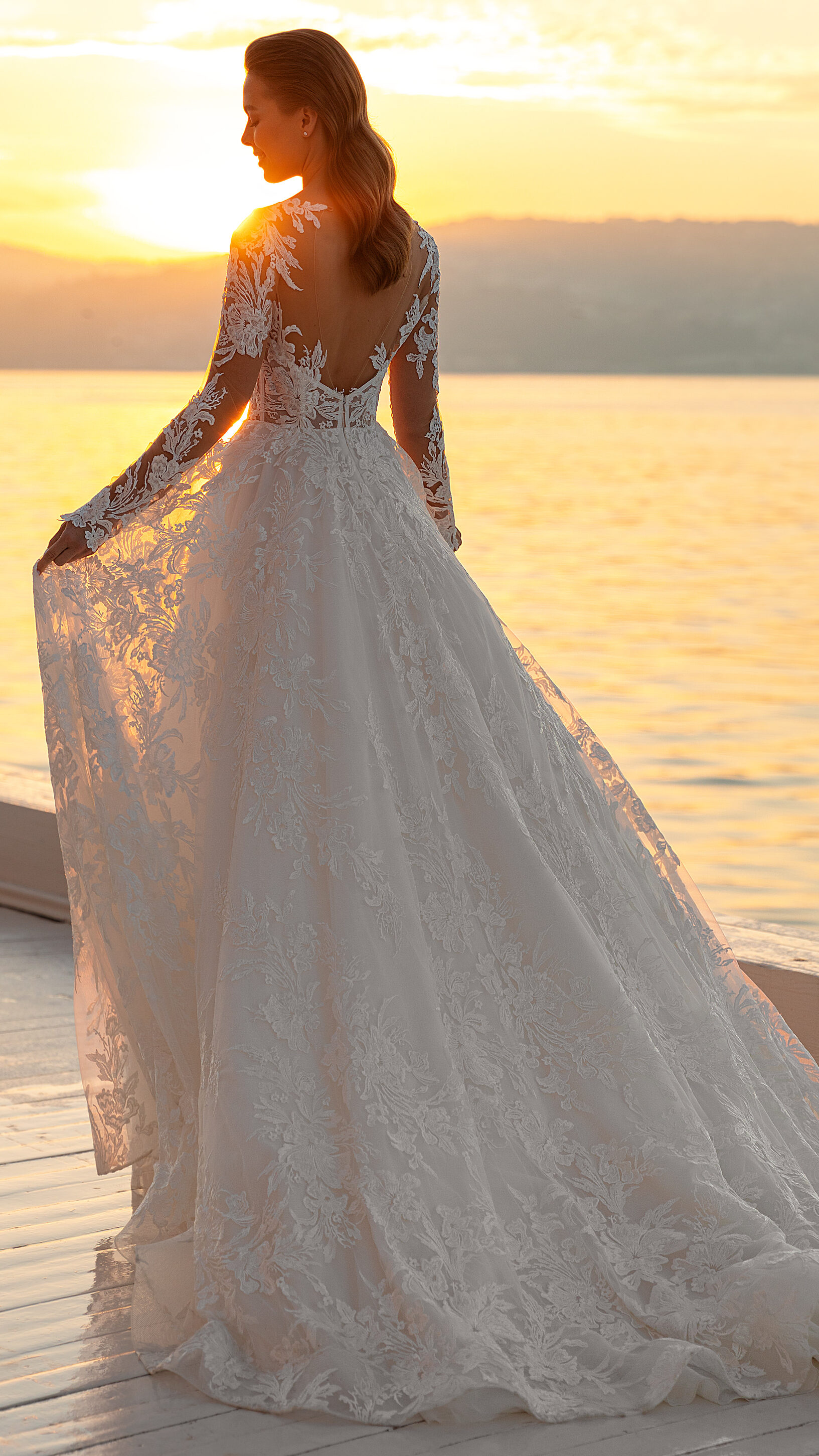 Daria Karlozi Wedding Dresses 2022 - Naia