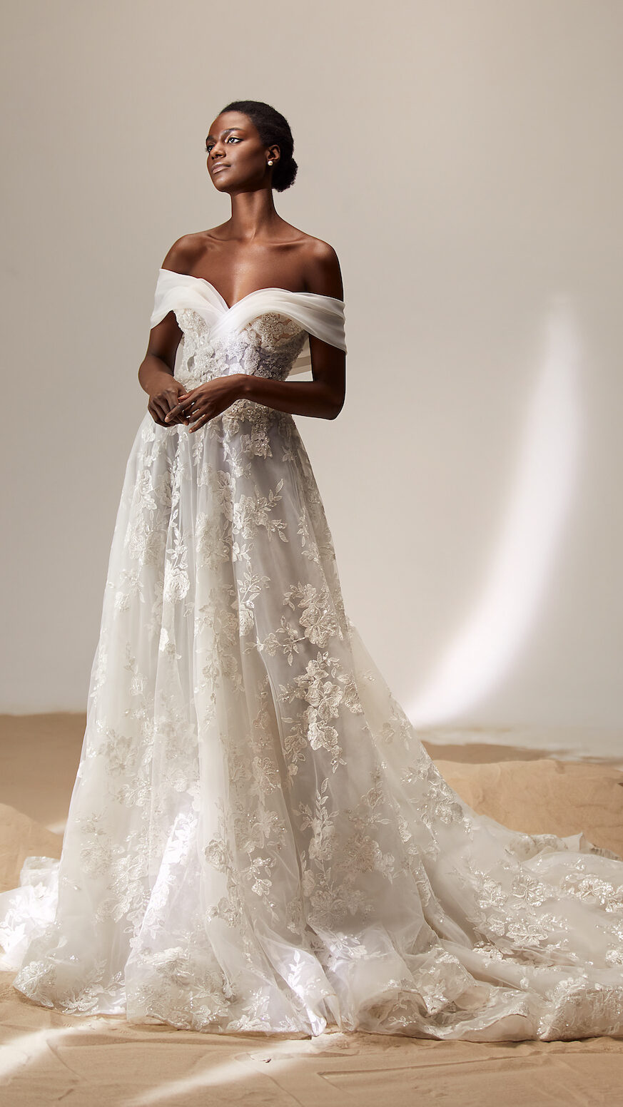 Lace princess Wedding Dress by Milla Nova - Joelle white lace