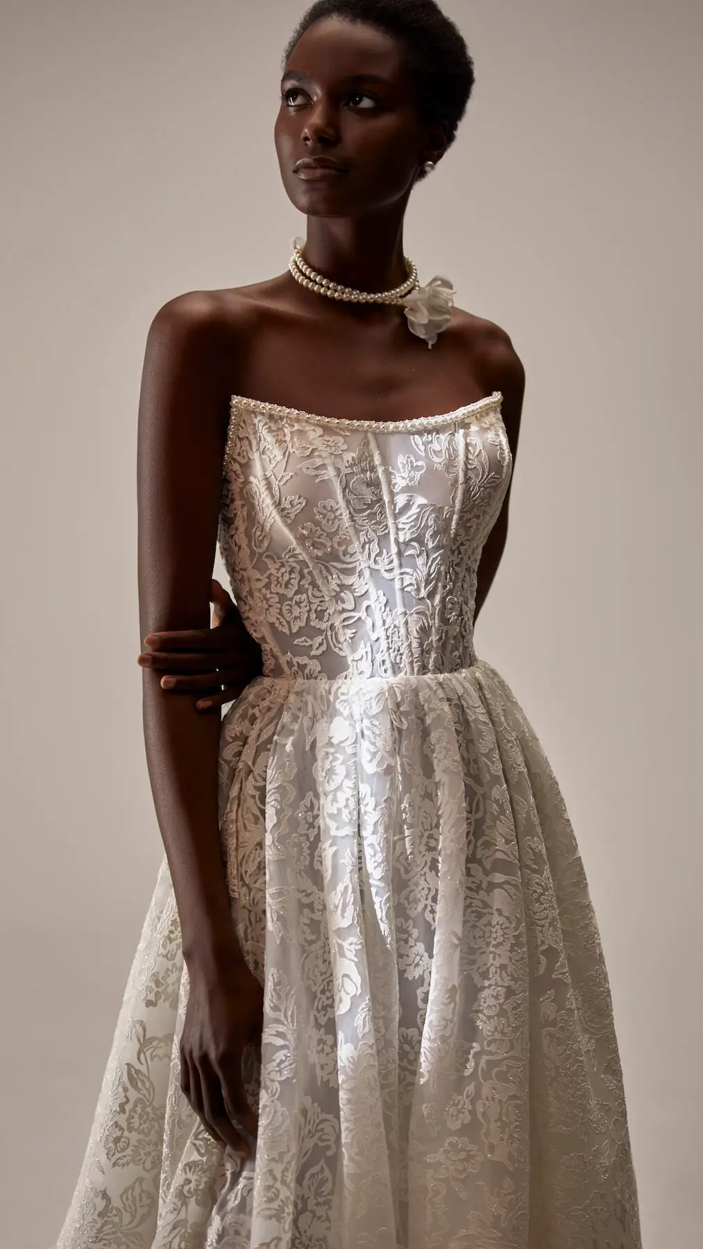 Lace strapless Wedding Dress by Milla Nova - Vitalia white lace