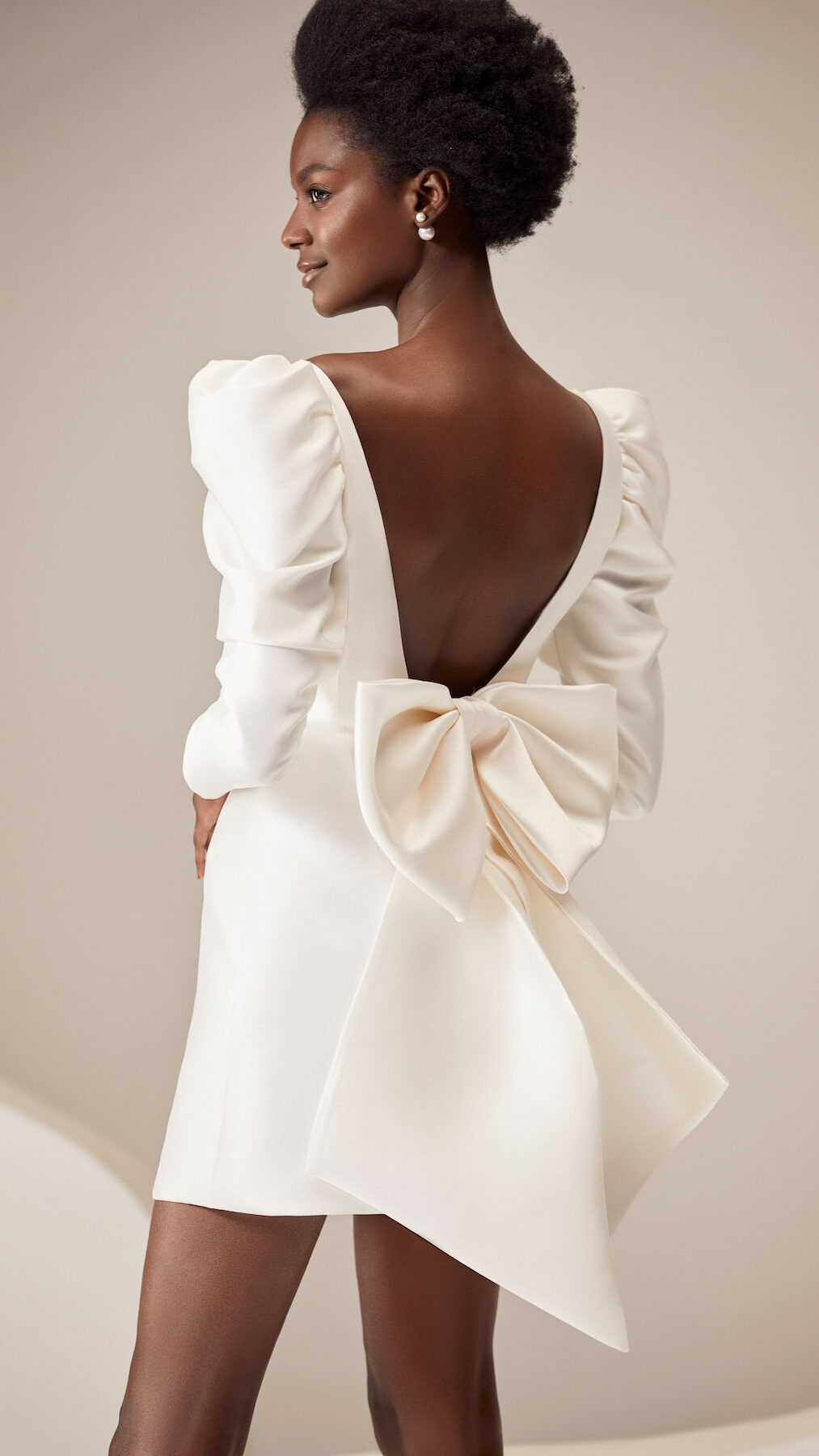 Open back short Wedding Dress by Milla Nova - Honey white lace