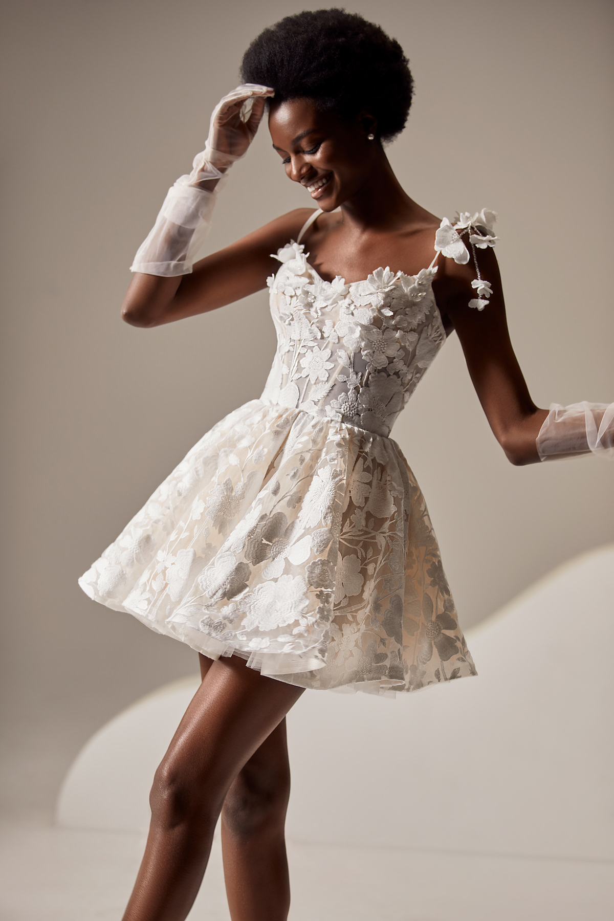 Short lace Wedding Dress by Milla Nova - Dorothy white lace day