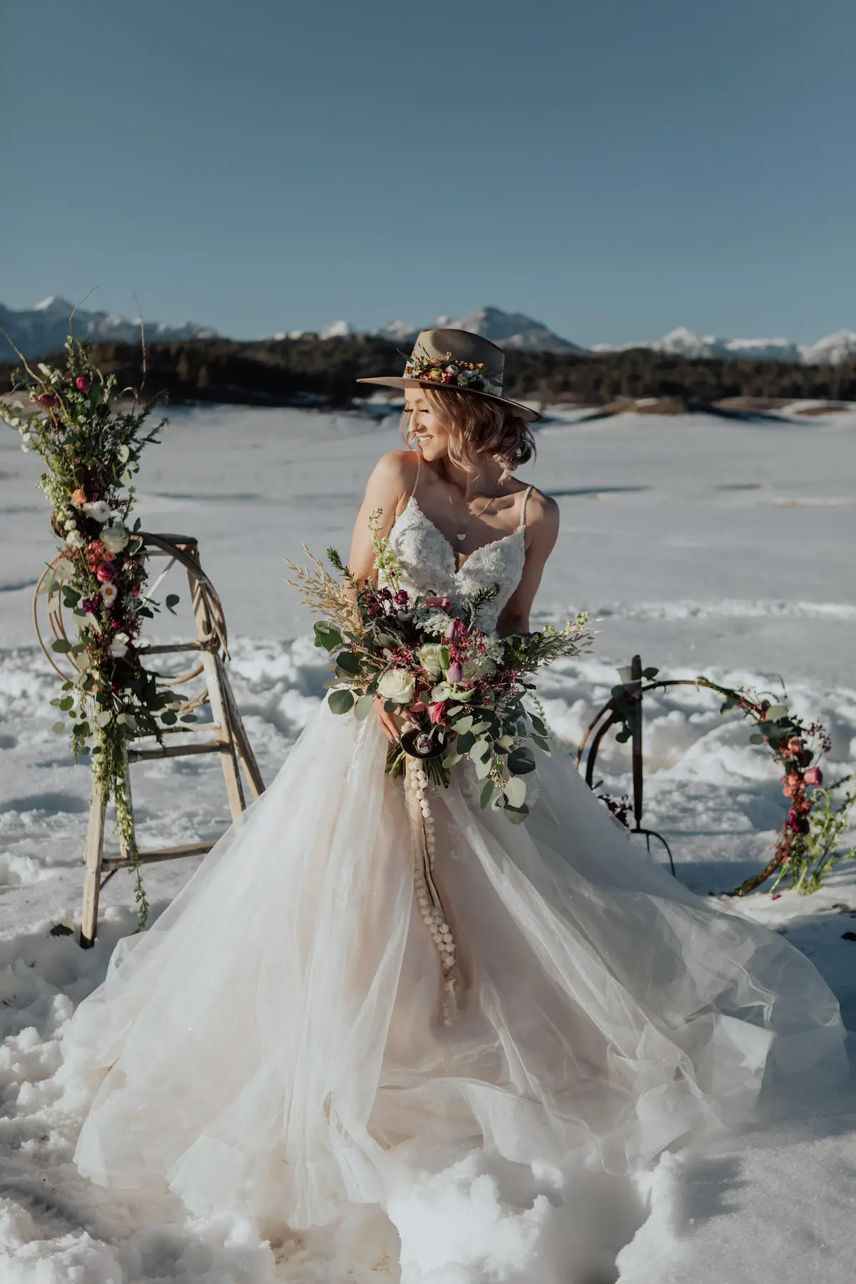 Winter boho wedding - Lauren Finch Photography