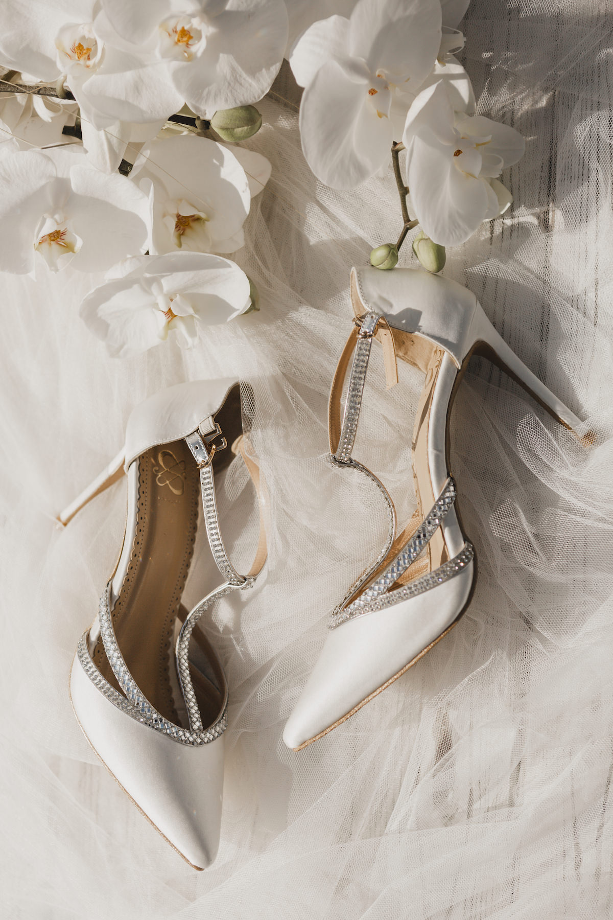 White stilettos wedding shoes - Eva Rendl Photography