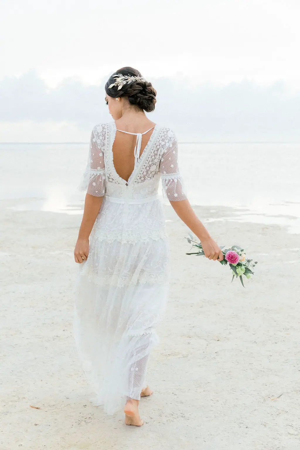 Beach bride - Isabella Rodríguez Photography