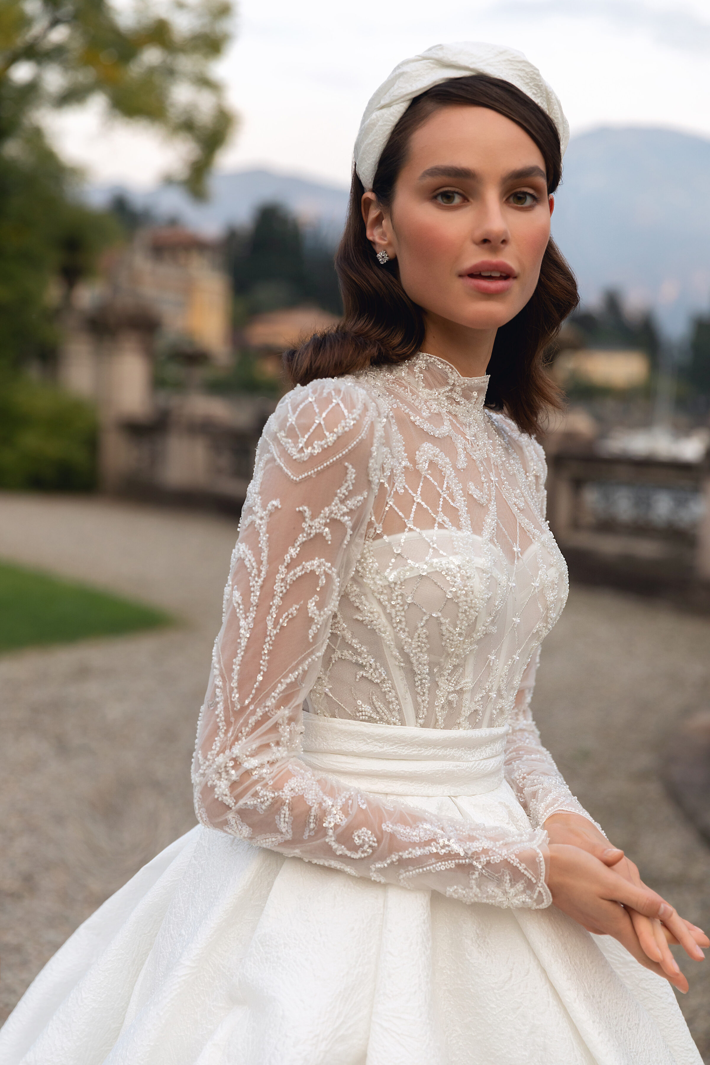 2023 wedding dress trends - High Neck - Pollardi - Luigina