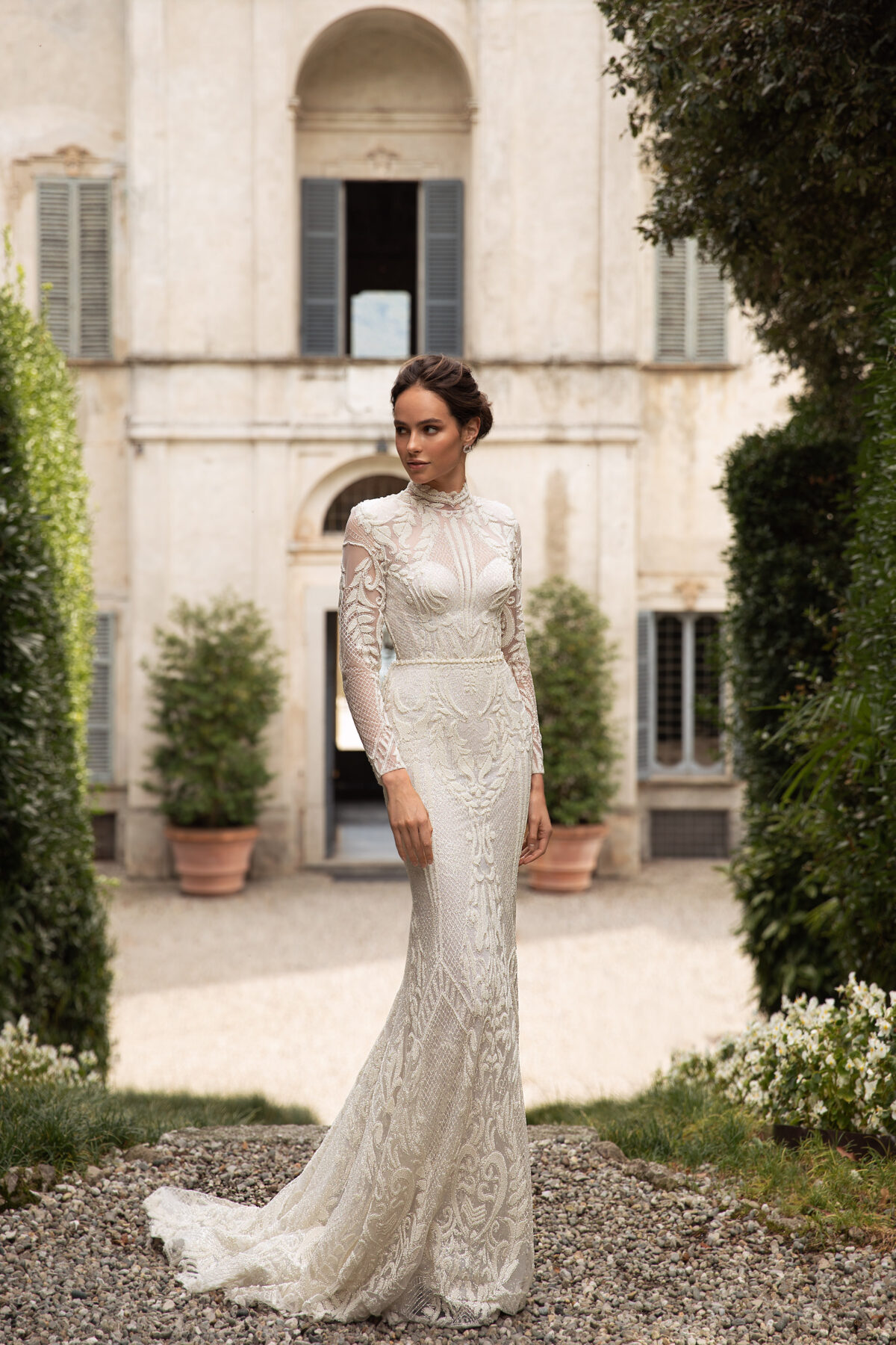 Lace modest wedding dress - Pollardi 2023 - Daniela