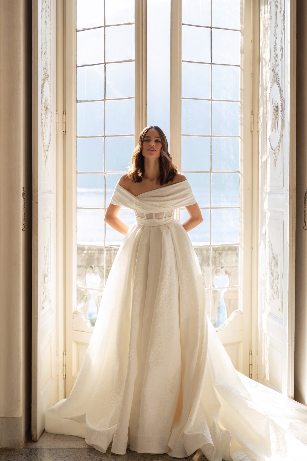 Simple princess wedding dress for the modern bride - Pollardi 2023 - Bettina