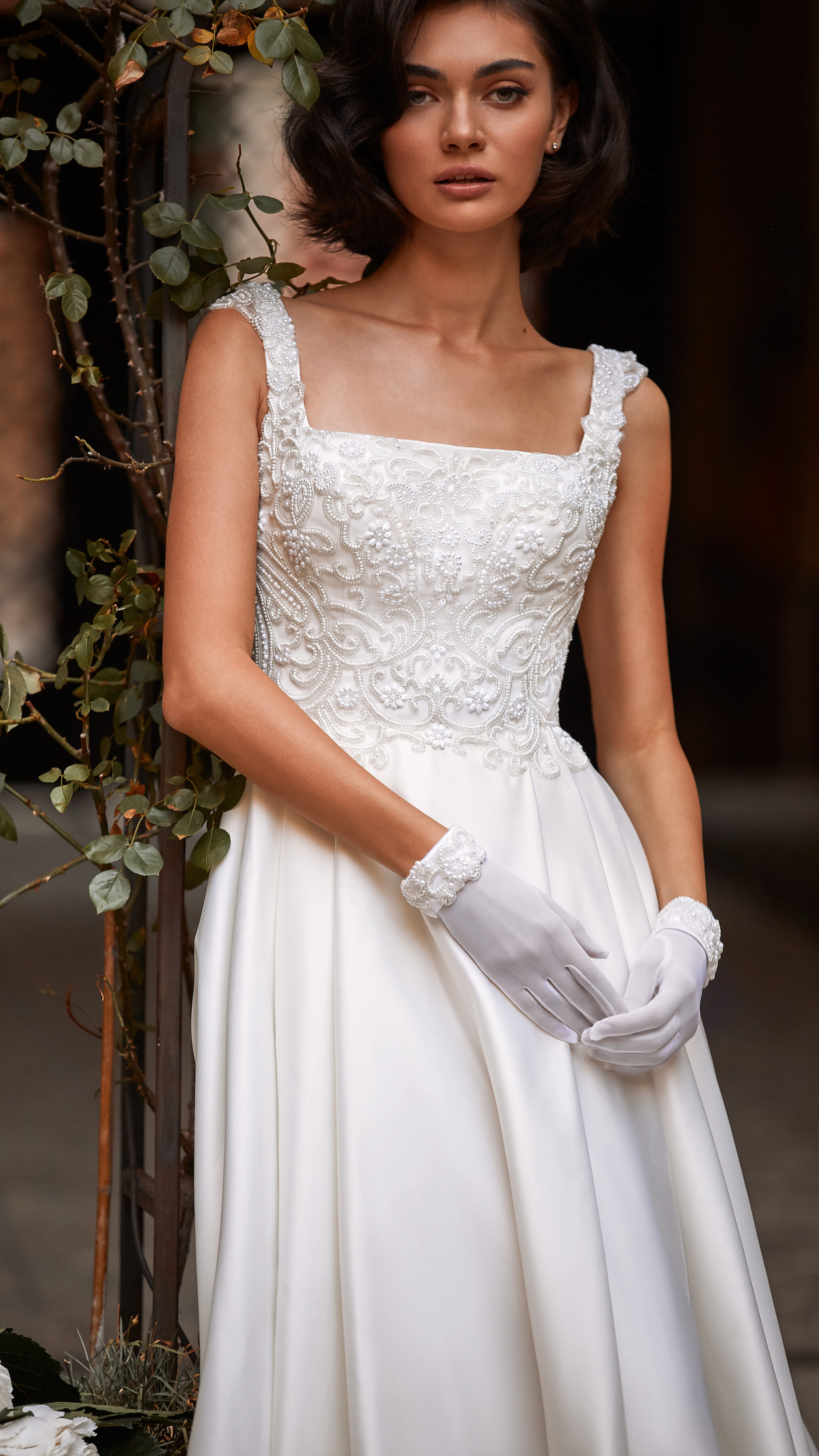 First Love by Daria Karlozi wedding dress - Top 2022 Bridal Trends Featuring Ukrainian Designers