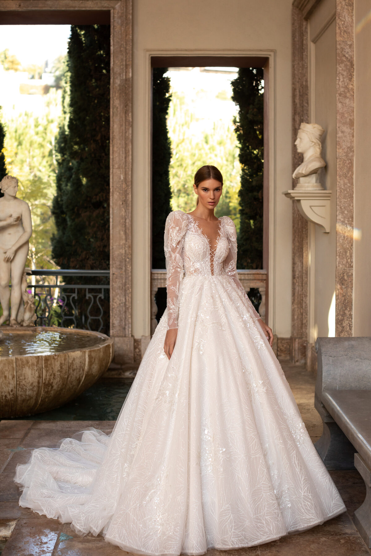 Linares by Armonia wedding dress